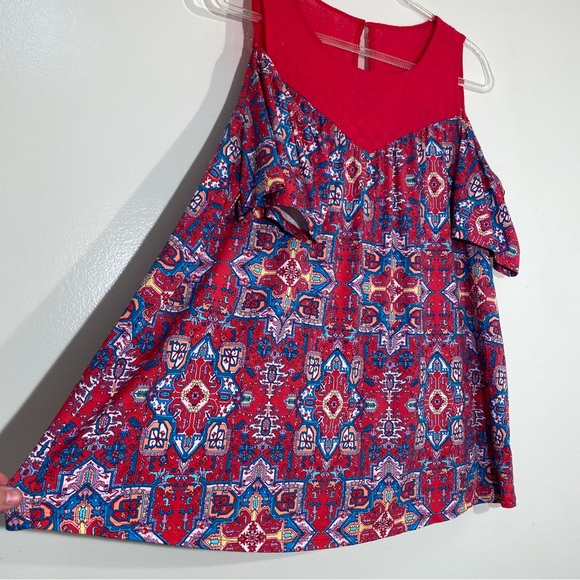 TORRID SUPER SOFT CREW NECK EYELET YOKE TOP 2 - Picture 3 of 15